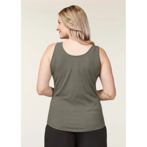 EQL Women's Graceful Horse Tank - Caper -Kensington Sales Shop 645185 800 800